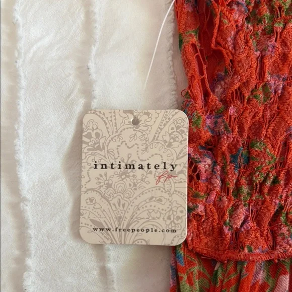 Floral Red Dress with Spaghetti Straps - Picture 4 of 6